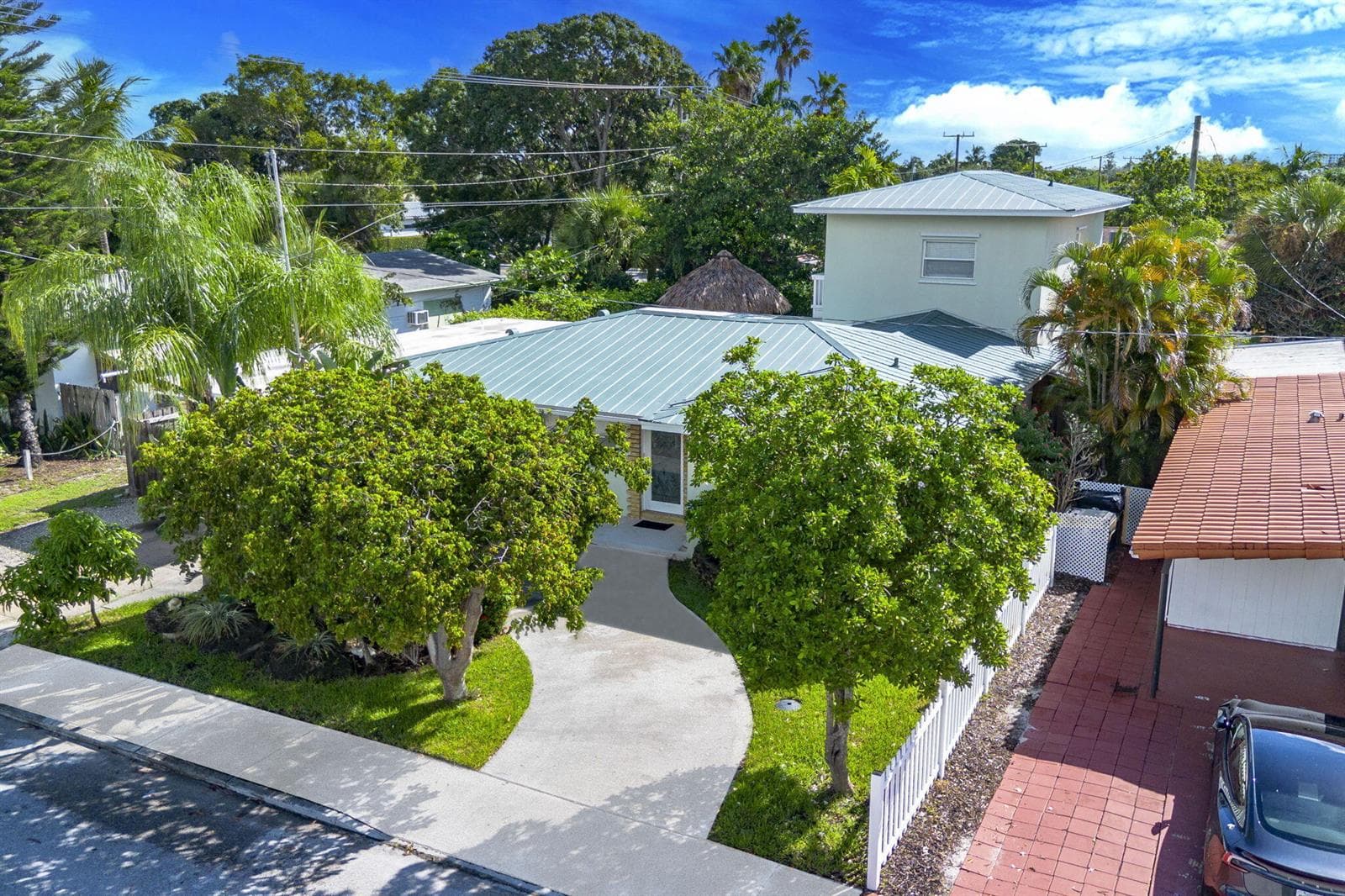 1808 N M Street, FL 33460 - Photo 1