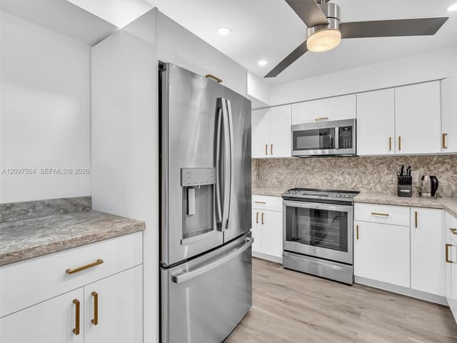 1904 S Ocean Dr # 905, Hallandale Beach FL 33009 - Hallandale Beach, FL - Photo 5