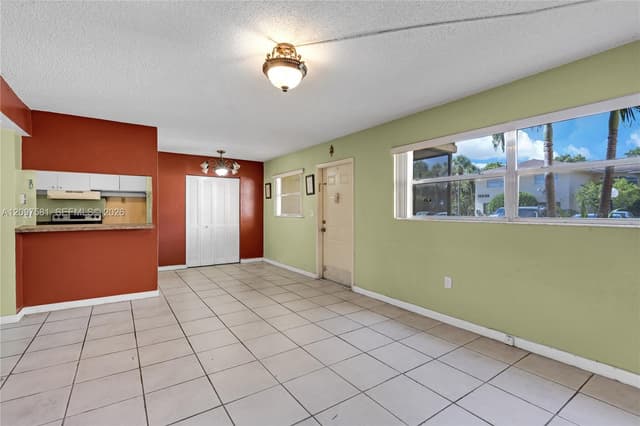 15609 SW 73rd Cir Ter # 5, Miami FL 33193 - Miami, FL - Photo 3