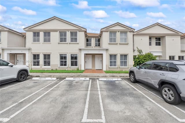 9187 Fontainebleau Blvd # 407, Miami FL 33172 - Miami, FL - Photo 2