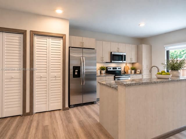 916 NW 8th St # 1, Florida City FL 33034 - Florida City, FL - Photo 3