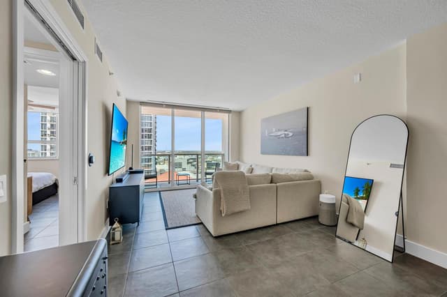350 SE 2nd Street # 1980, Fort Lauderdale FL 33301 - Fort Lauderdale, FL - Photo 2