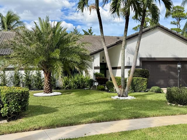 5722 Aspen Ridge Circle, Delray Beach FL 33484 - Delray Beach, FL - Photo 3