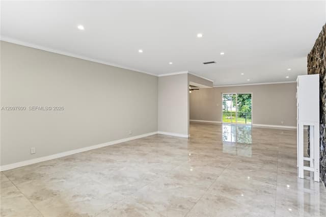 4801 SW 59th Ter, Davie FL 33314 - Davie, FL - Photo 7