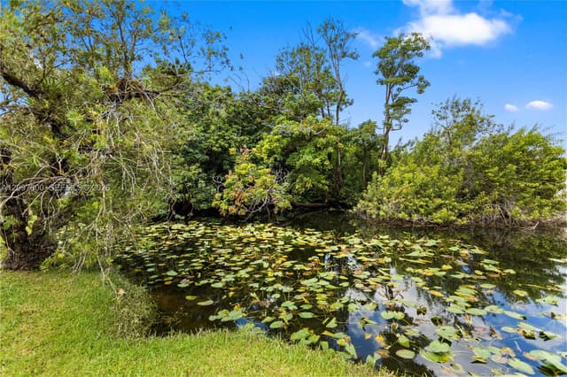 4801 SW 59th Ter, Davie FL 33314 - Davie, FL - Photo 4