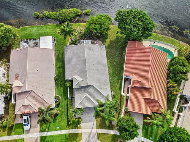 18718 Sea Turtle Lane, Boca Raton FL 33498 - Boca Raton, FL - Photo 4