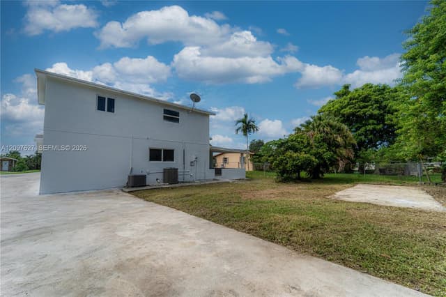 760 NW 6th St, Florida City FL 33034 - Florida City, FL - Photo 3