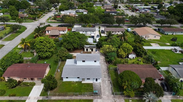 760 NW 6th St, Florida City FL 33034 - Florida City, FL - Photo 4
