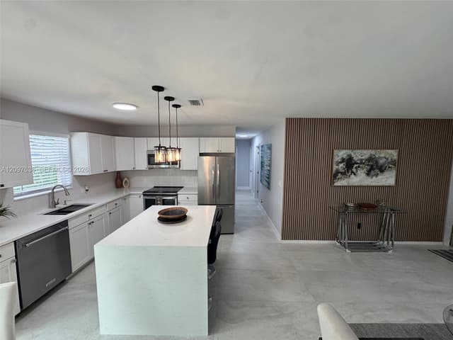 982 NW 3rd St, Florida City FL 33034 - Florida City, FL - Photo 6
