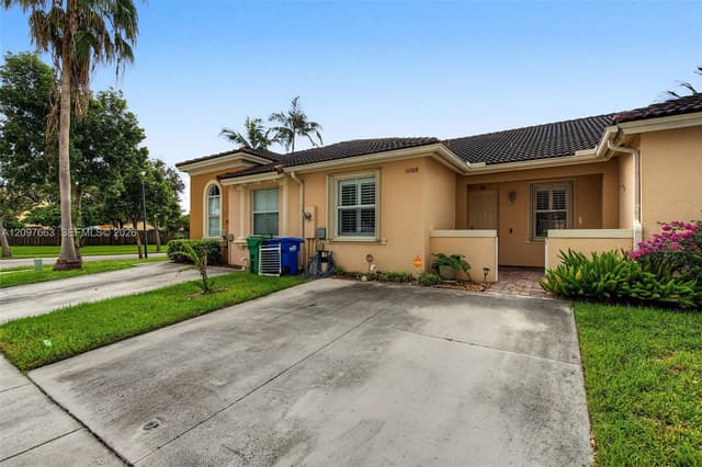 10908 SW 236th Ter, Homestead FL 33032 - Homestead, FL - Photo 3