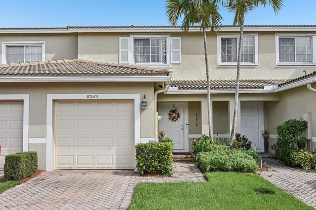 8985 LANCASTER Street, Tamarac FL 33321 - Tamarac, FL - Photo 4