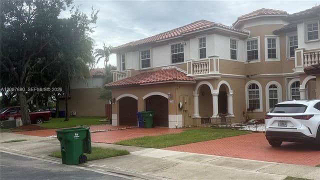 12704 SW 49th Dr, Miramar FL 33027 - Miramar, FL - Photo 2