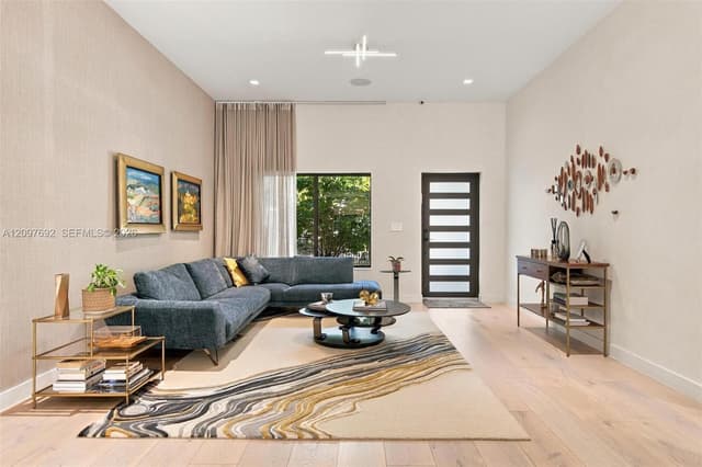 600 W 51st St, Miami Beach FL 33140 - Miami Beach, FL - Photo 5