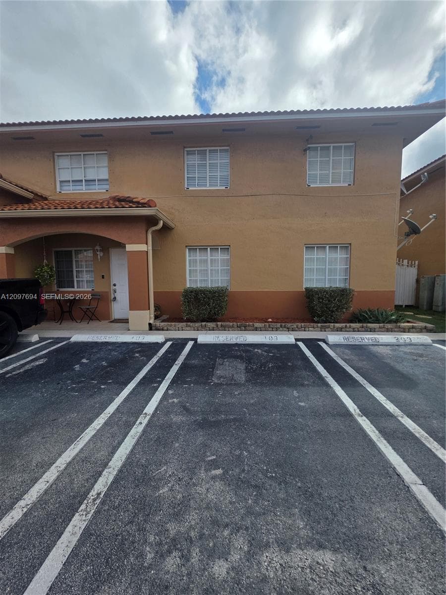 2505 W 76th St # 103, Hialeah FL 33016 - Hialeah, FL - Photo 1
