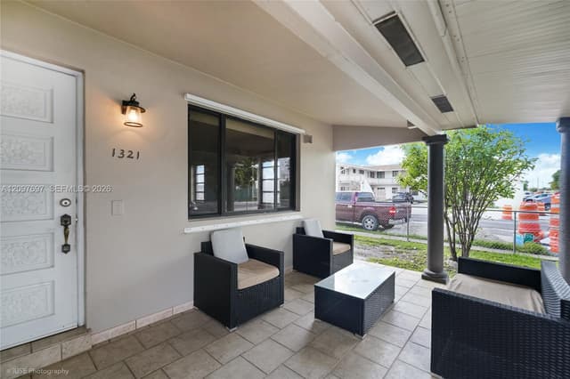 1321 W 2nd Ave, Hialeah FL 33010 - Hialeah, FL - Photo 3