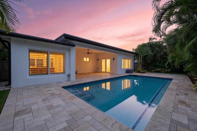 450 NE 5TH Circle, Boca Raton FL 33431 - Boca Raton, FL - Photo 2