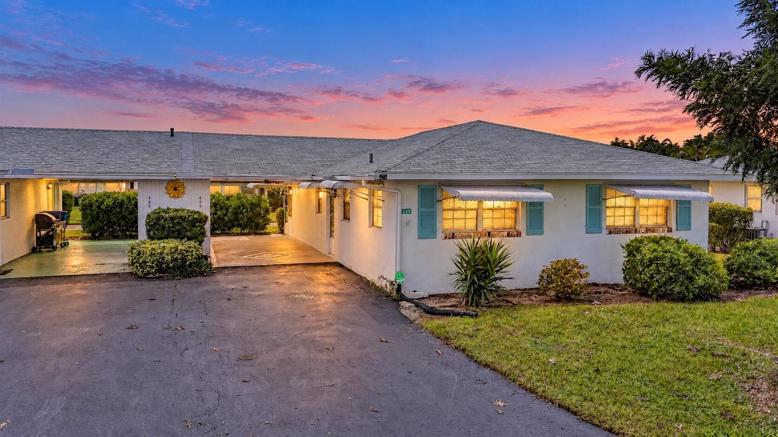 450 BLUEBIRD Lane, Delray Beach FL 33445