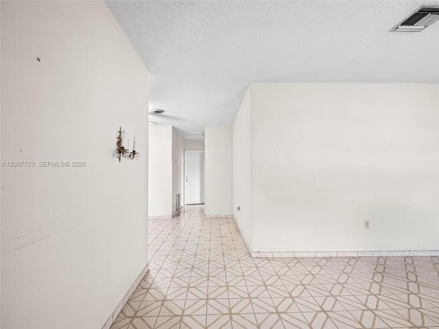 743 E 29th St, Hialeah FL 33013 - Hialeah, FL - Photo 2