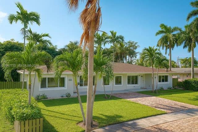 236-238 NE 1st St, Dania Beach FL 33004 - Dania Beach, FL - Photo 2