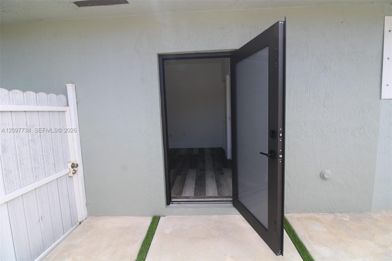 3481 NW 212th St, Miami Gardens FL 33056
