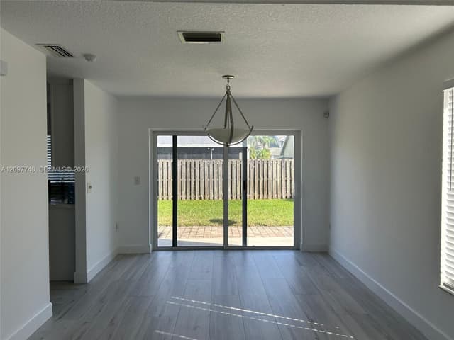 3260 NW 122nd Ave, Sunrise FL 33323 - Sunrise, FL - Photo 5