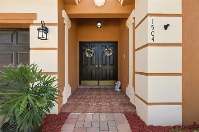 1504 SE 5th St, Homestead FL 33033 - Homestead, FL - Photo 6