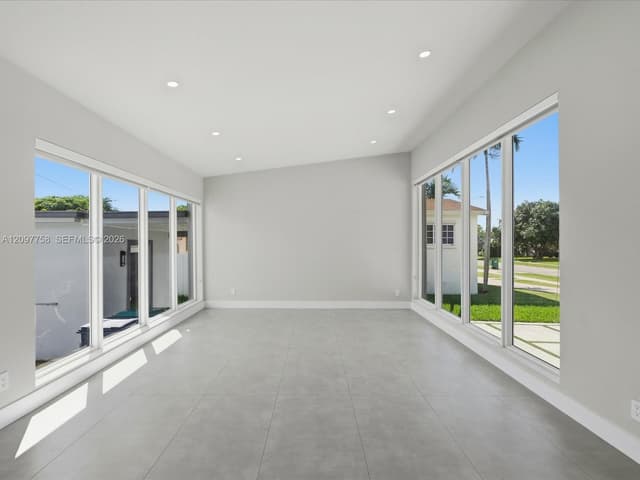 8440 SW 34th Ter, Miami FL 33155 - Miami, FL - Photo 4