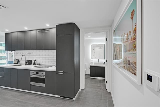 227 NE 2nd St # 1610, Miami FL 33132 - Miami, FL - Photo 6