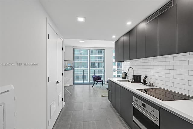 227 NE 2nd St # 1610, Miami FL 33132 - Miami, FL - Photo 7