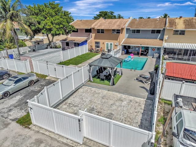 6224 SW 7TH Street, Margate FL 33068 - Margate, FL - Photo 5