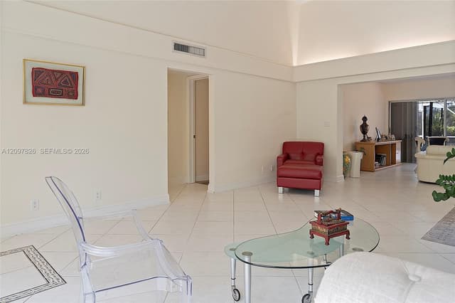 5010 Banyan Ln, Tamarac FL 33319 - Tamarac, FL - Photo 7