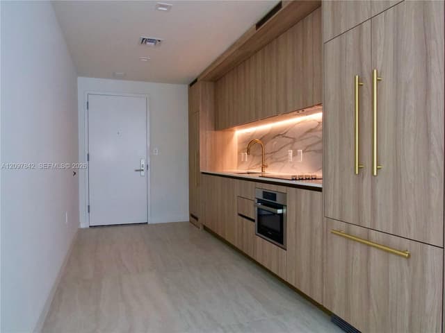 77 SE 5th Street # 4014, Miami FL 33131 - Miami, FL - Photo 6