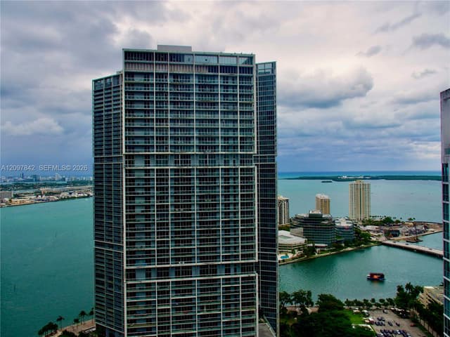77 SE 5th Street # 4014, Miami FL 33131 - Miami, FL - Photo 4