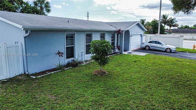 5600 NW 57th Way, Tamarac FL 33319 - Tamarac, FL - Photo 6