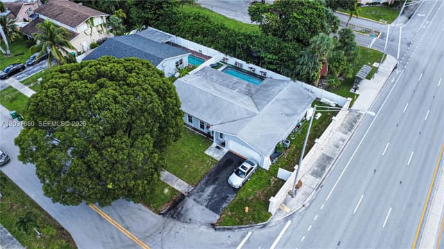 5600 NW 57th Way, Tamarac FL 33319 - Tamarac, FL - Photo 7