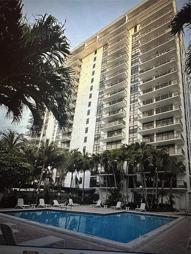 3031 N Ocean Blvd # 404, Fort Lauderdale FL 33308 - Fort Lauderdale, FL - Photo 2