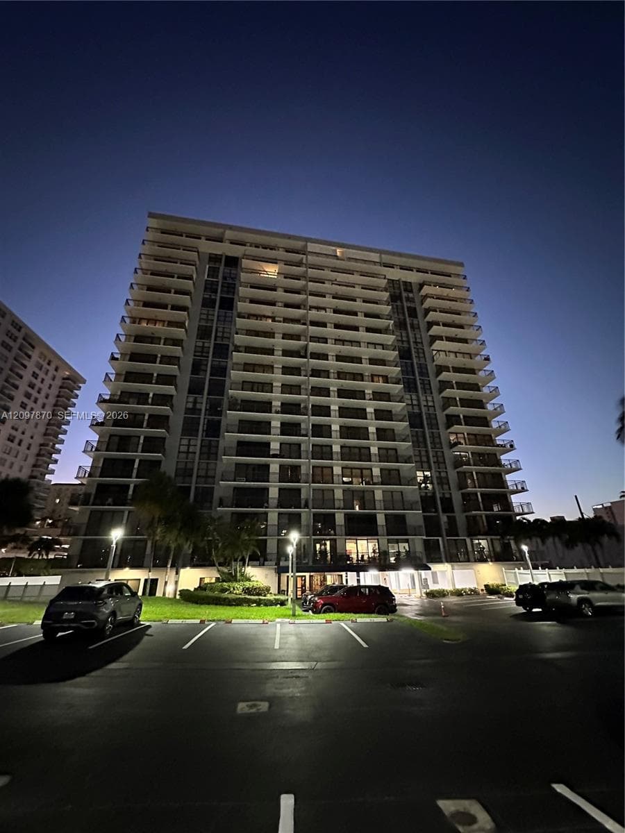 3031 N Ocean Blvd # 404, Fort Lauderdale FL 33308 - Fort Lauderdale, FL - Photo 1