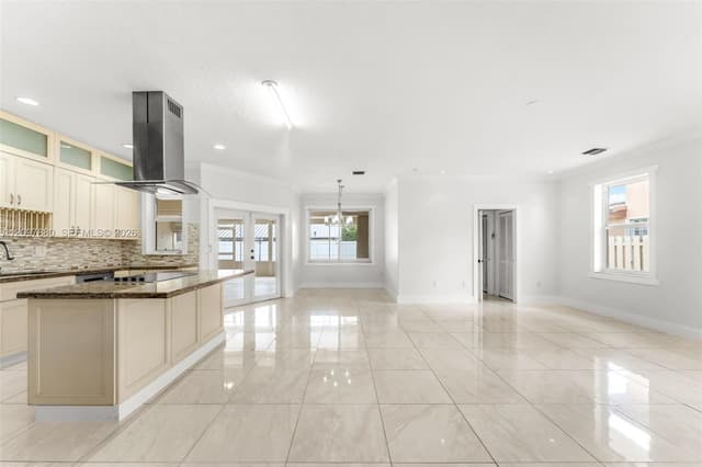 2761 SW 140th Ave, Miami FL 33175 - Miami, FL - Photo 2