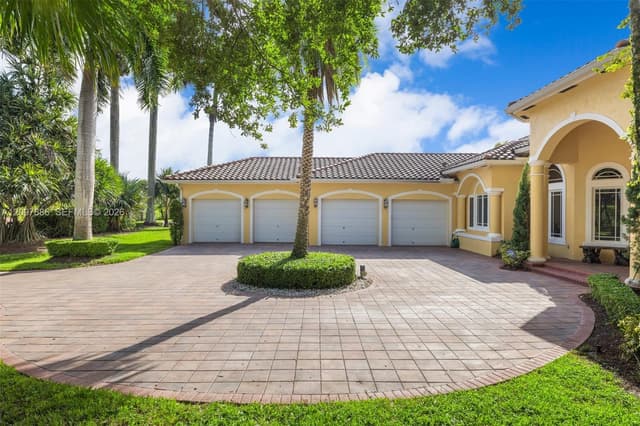 10640 Pegasus St, Davie FL 33324 - Davie, FL - Photo 4