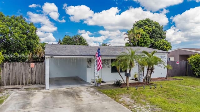 6771 Harding St, Hollywood FL 33024 - Hollywood, FL - Photo 2