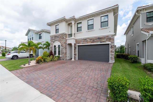 8475 NW 39th Ct, Coral Springs FL 33065 - Coral Springs, FL - Photo 3