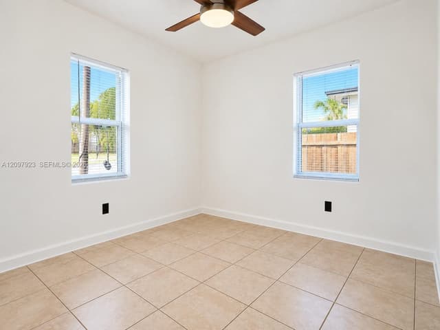 632 NW 14th Ter, Fort Lauderdale FL 33311 - Fort Lauderdale, FL - Photo 7