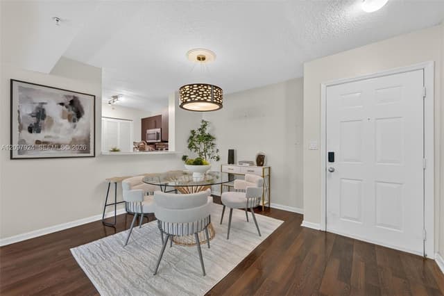 649 E Sheridan St # 203, Dania Beach FL 33004 - Dania Beach, FL - Photo 4