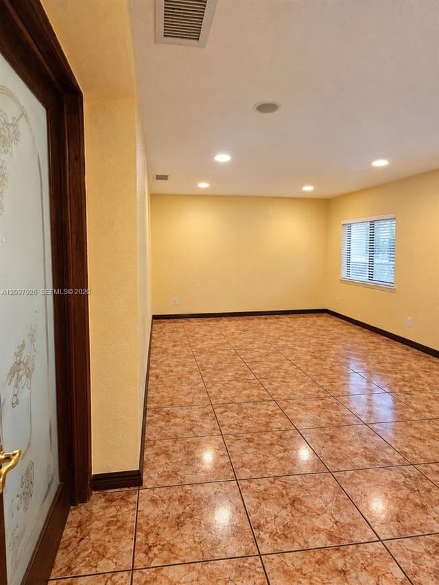 15600 NW 28th Ct, Miami Gardens FL 33054 - Miami Gardens, FL - Photo 7