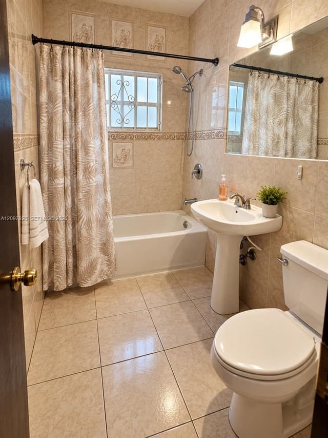15600 NW 28th Ct, Miami Gardens FL 33054 - Miami Gardens, FL - Photo 5