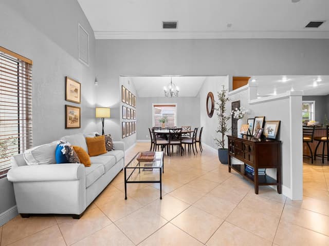 875 NW 83rd Drive, Coral Springs FL 33071 - Coral Springs, FL - Photo 4