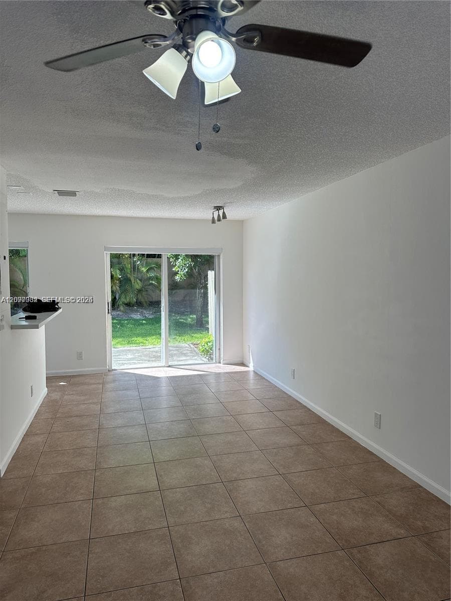 1435 SW 48th Ter, Deerfield Beach FL 33442 - Deerfield Beach, FL - Photo 1