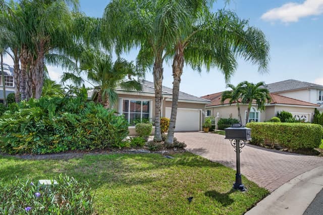 17220 Hampton Boulevard, Boca Raton FL 33496 - Boca Raton, FL - Photo 4