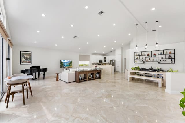 8268 BOB O LINK, West Palm Beach FL 33412 - West Palm Beach, FL - Photo 4