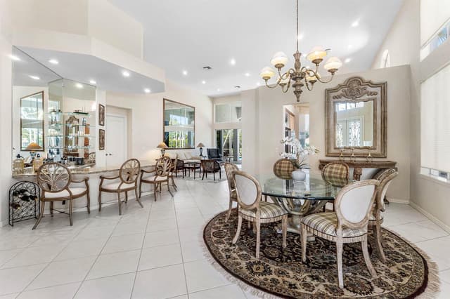 125 Windward Drive, Palm Beach Gardens FL 33418 - Palm Beach Gardens, FL - Photo 4